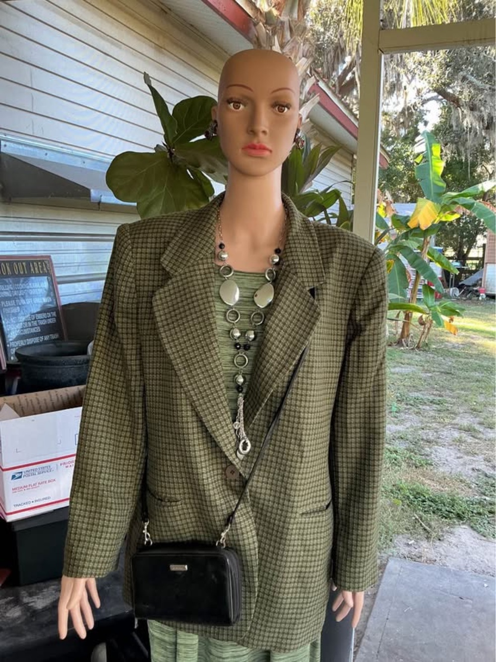 Jones New York Womans Blazer Jacket Size 14 Brown/Olive Green Button Front